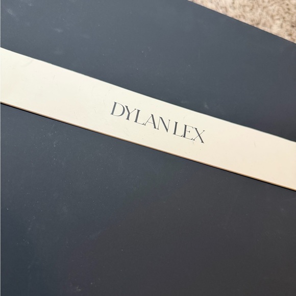 Dylan Lex Gilded West - Picture 5 of 5